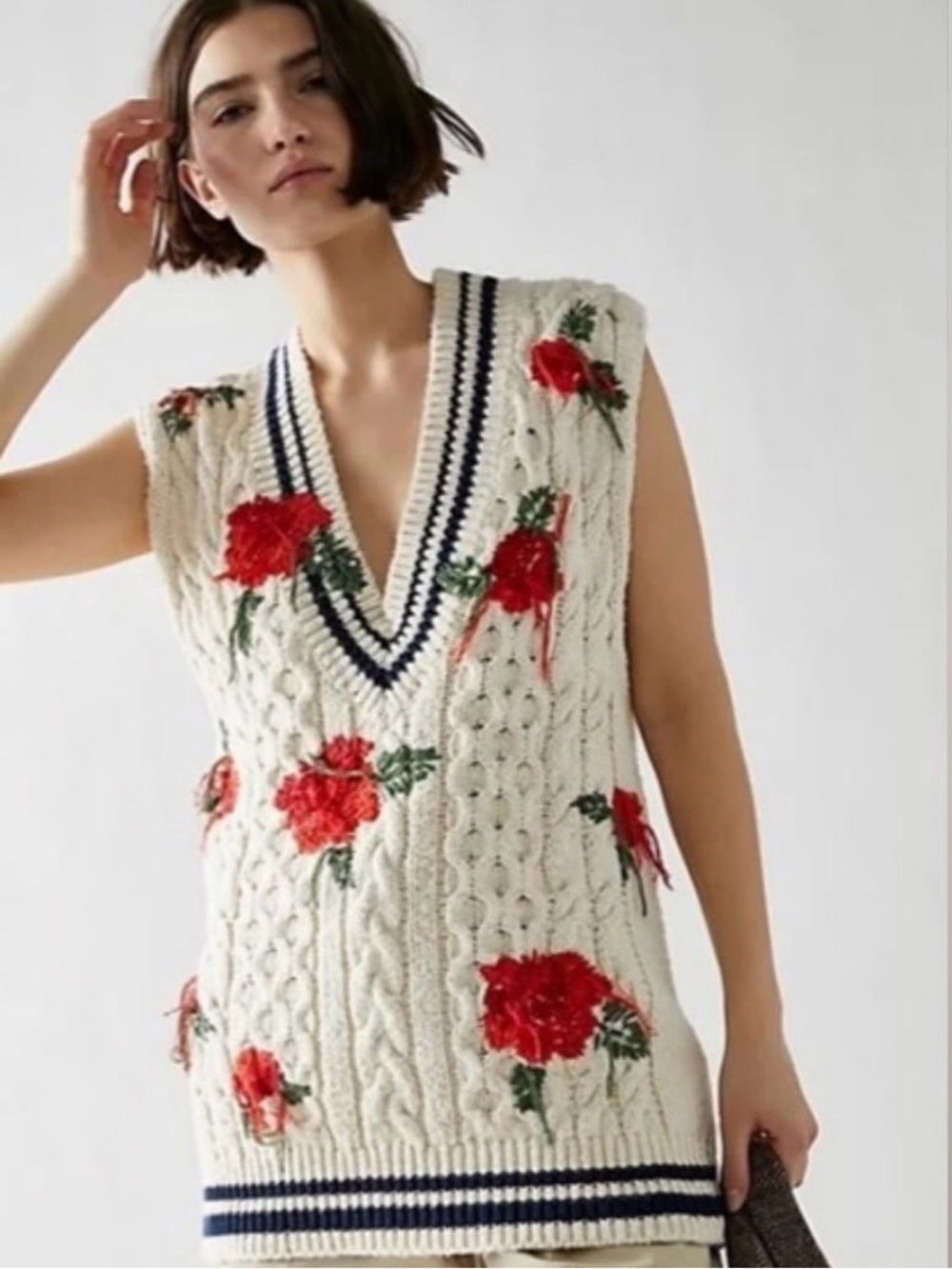 Free People Good Karma Cream Cable Knit Vest with Red Rose Embroidery, Sz S New - Picture 2 of 8